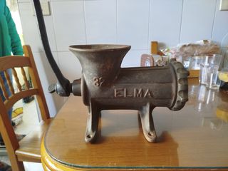 Máquina picar carne antigua Elma