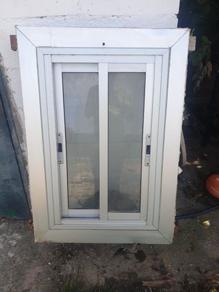 Ventana corredera aluminio