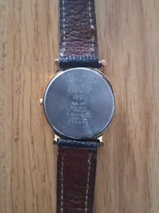 Reloj Seiko Quartz Dorado