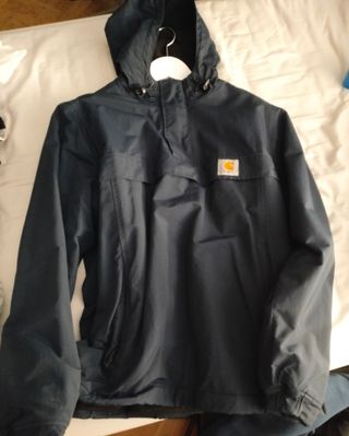 Chaqueta Carhartt Nimbus. Color navy blue.