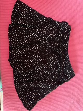 Falda Pantalón Stradivarius puntos blancos