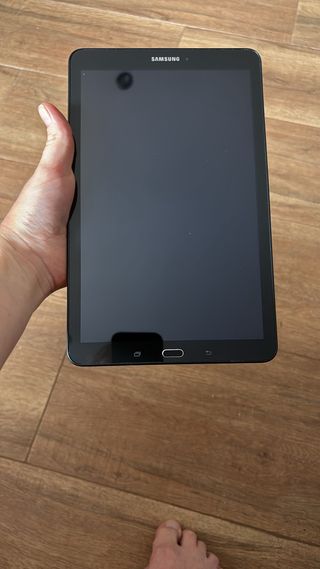 Tablet Samsung Galaxy SM-T560