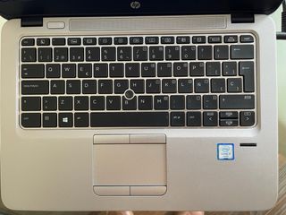 Portátil HP EliteBook 830 G6