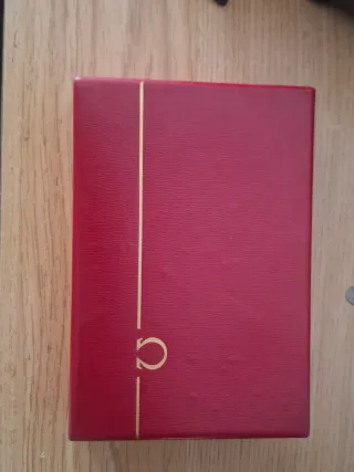 Caja Omega Roja