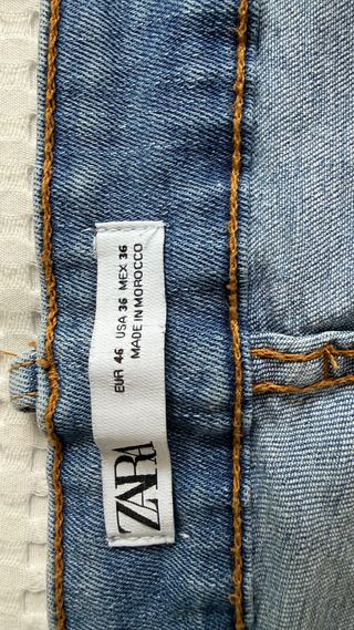 Pantalón vaquero azul Zara