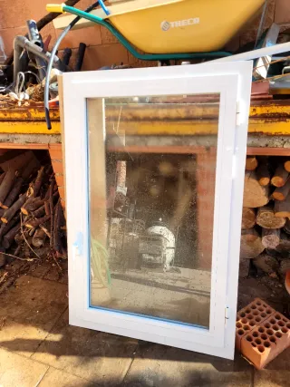 Ventana 76,50 x 1,19