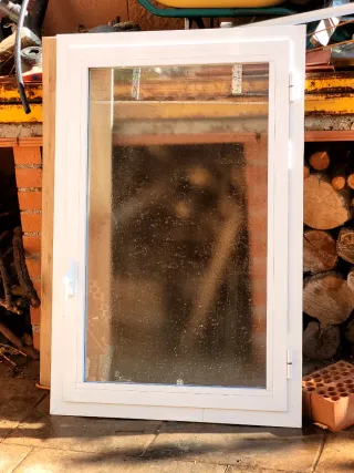 Ventana 76,50 x 1,19