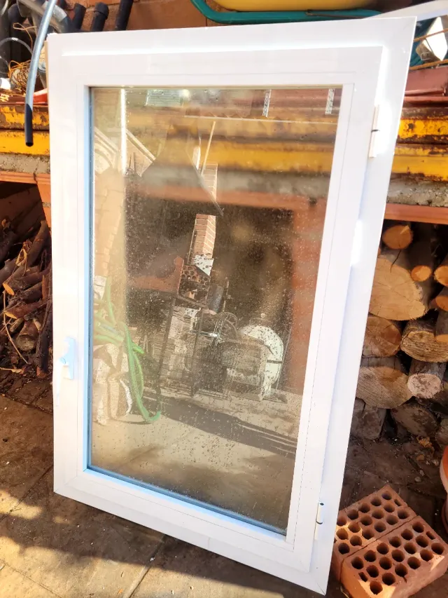 Ventana 76,50 x 1,19