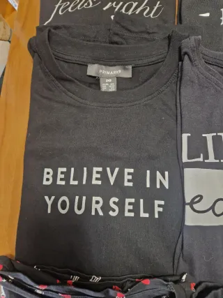 Lote 9 camisetas con mensaje