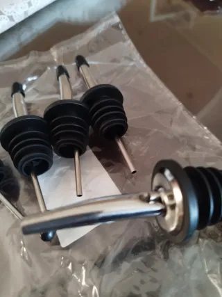 Set 5 Tappi Bottiglia Alluminio/Plastica nuovi