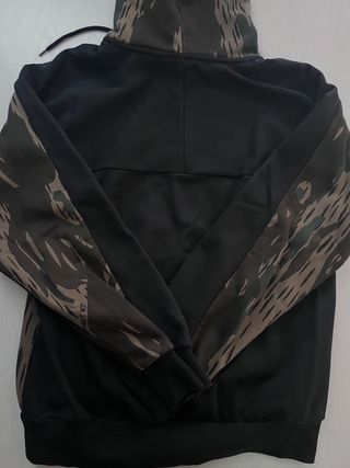 Sudadera Carhartt Camuflaje