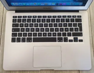 MacBook Air 13 i5 1.6GHz 8GB