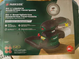 Lijadora Parkside 20V + Batería y Cargador