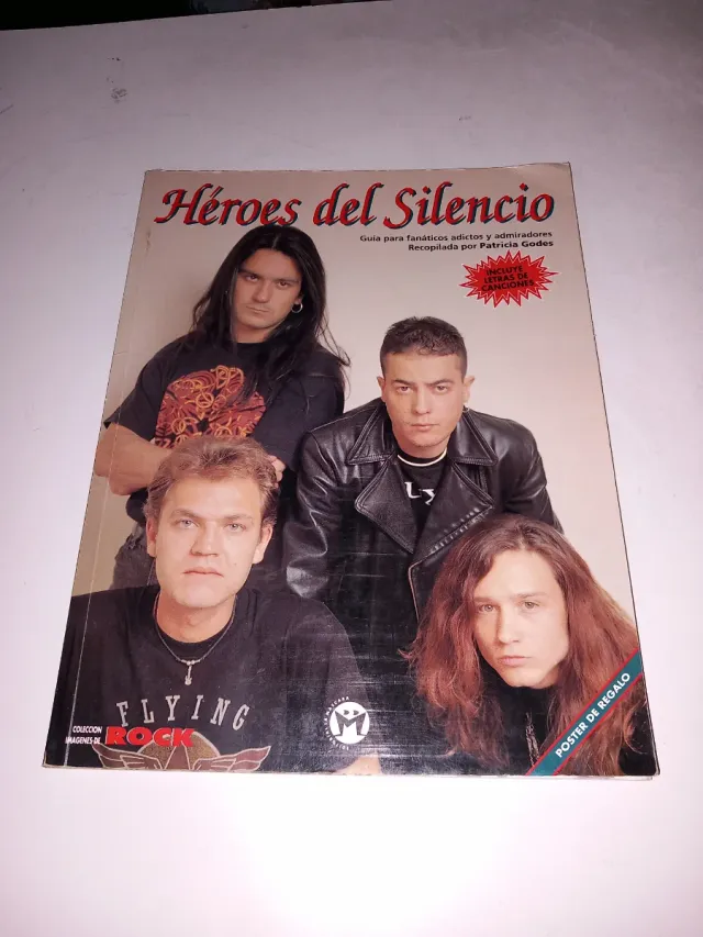 Pacote de material variat d'Heroes of Silence.