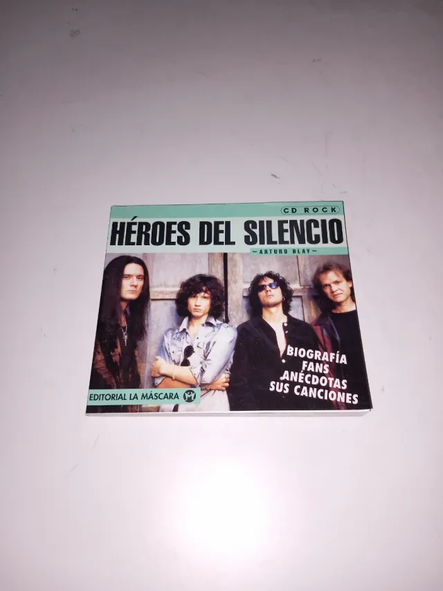 Pacote de material variat d'Heroes of Silence.