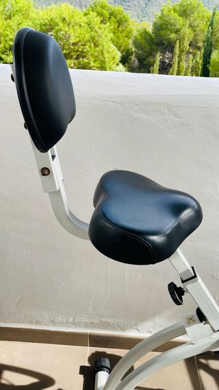 Bicicleta estática plegable 