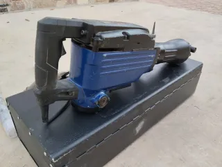 Martillo demoledor eléctrico 1600 w