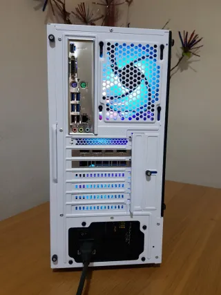 PC Gaming Ryzen 5 3600 16Gb Ram Gtx 1660 Super