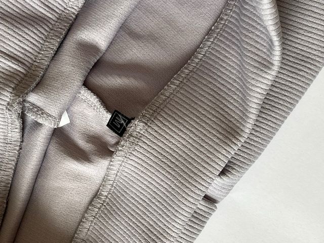 Leggings grigi a vita alta Shein Campana