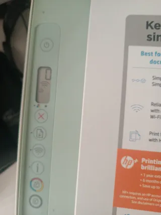 Impresora HP.
No tiene tinta.