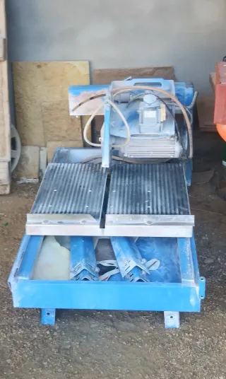 Mesa de corte de agua