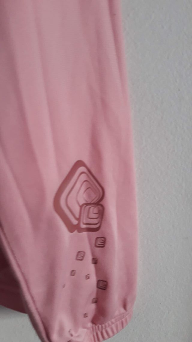 Chaqueta deportiva rosa