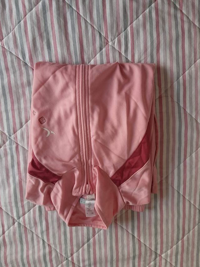 Chaqueta deportiva rosa
