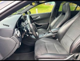 Mercedes-Benz Clase CLA 2015