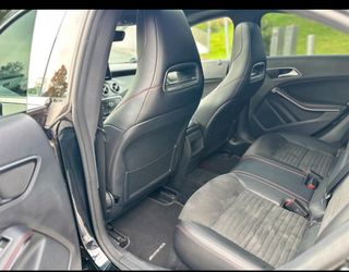 Mercedes-Benz Clase CLA 2015