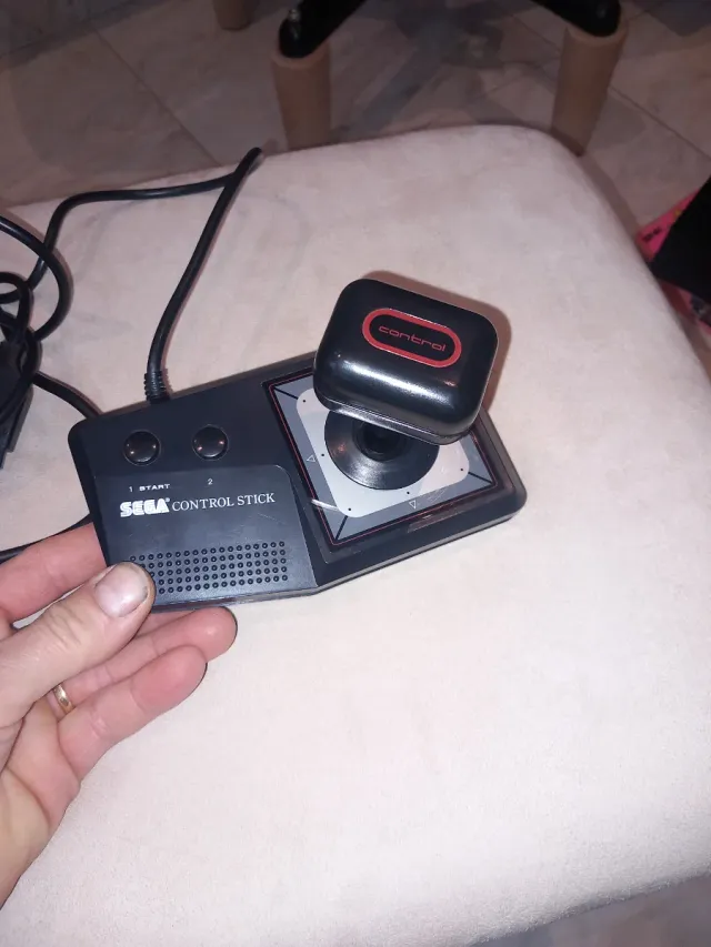 Comando Master System stick