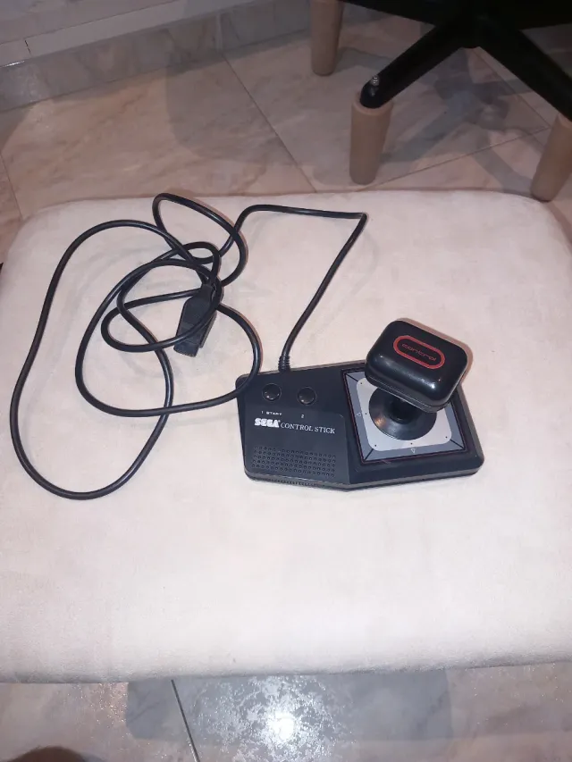 Comando Master System stick