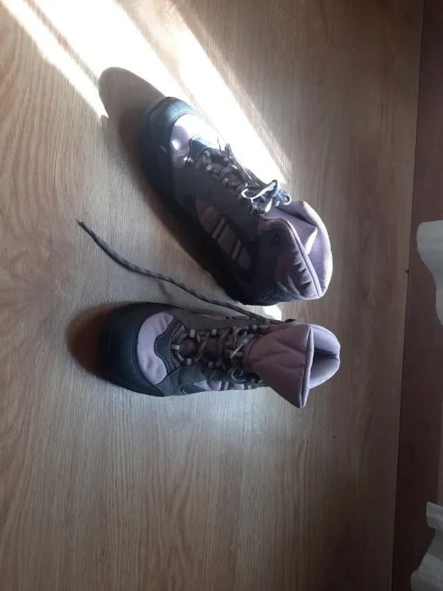 Botas de montaña Quechua