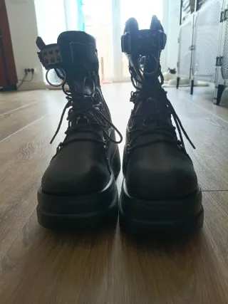 Botas altas góticas punk negras