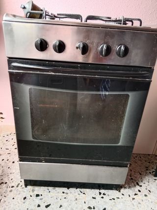 Cocina de gas con horno (butano)