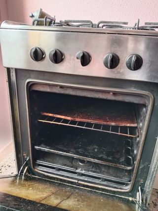 Cocina de gas con horno (butano)