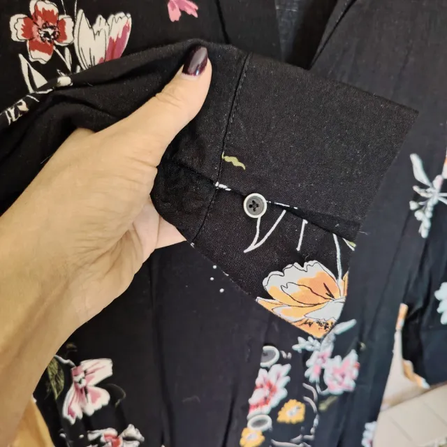 Vestido camisero floral Stradivarius Talla M