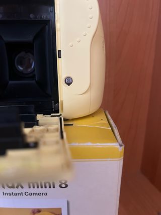 Cámara Fujifilm Instax Mini 8 Amarilla