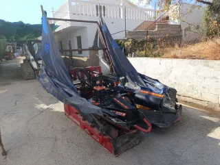 Paraguas recolector aceitunas, bidón hidráulico