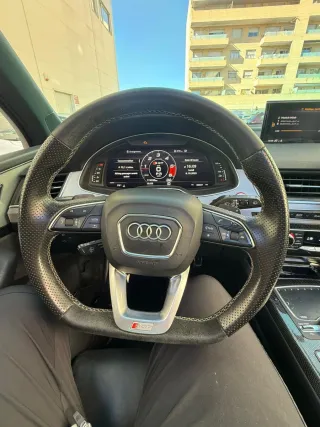 Audi SQ7 
