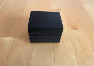 Caja anillos negra