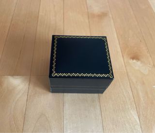 Caja anillos negra