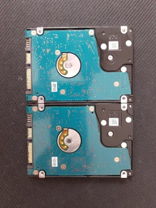 2x Discos Duros Toshiba 2.5 500GB