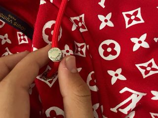 Sudadera Supreme x LV