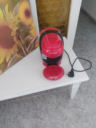 Cafetera Bosch Tassimo Roja