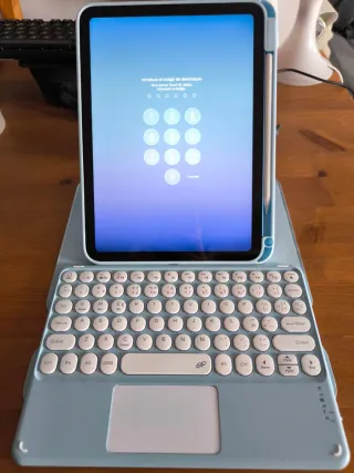 Funda iPad 10ª gen - Teclado y Ratón integrado.
