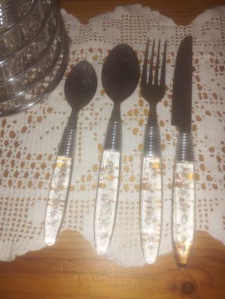 Juego cubiertos con escurridor