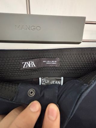 Conjunto Camisa Pull&Bear y pantalón Zara Talla L