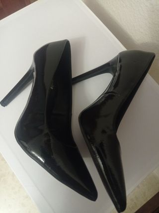 Zapatos de salón negros talla 37