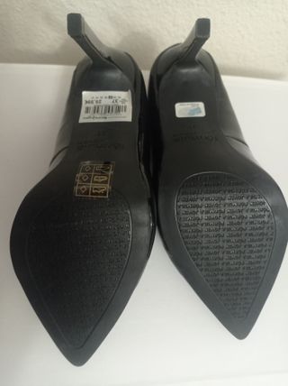 Zapatos de salón negros talla 37