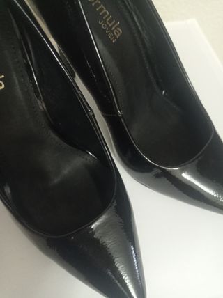 Zapatos de salón negros talla 37